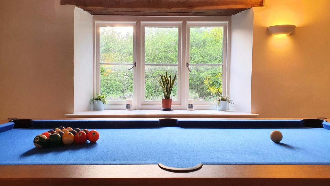 Glenfield Cottage - Secluded Luxury Deep In The Oxfordshire Countryside Wilcote Bagian luar foto
